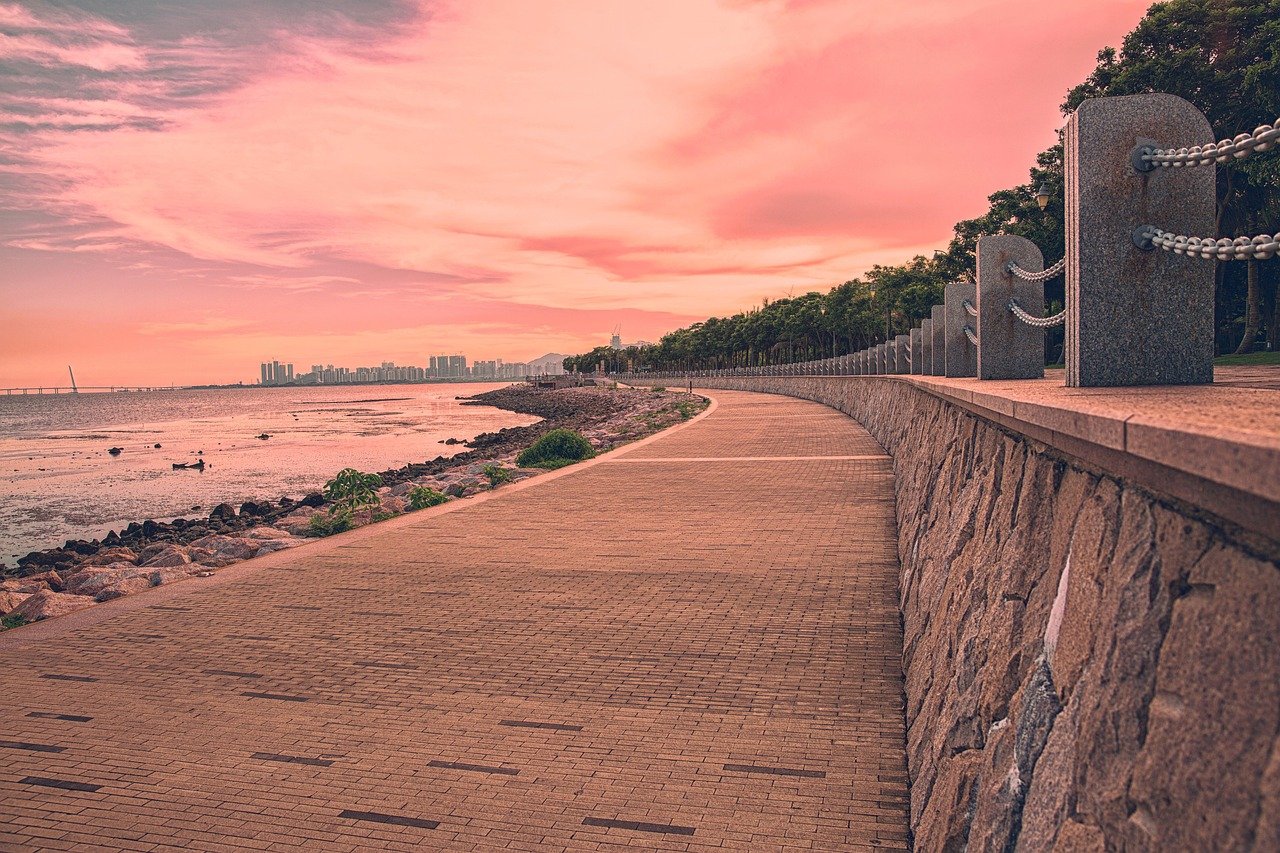 深圳湾公园滨海栈道 · Shenzhen Bay Park Boardwalk